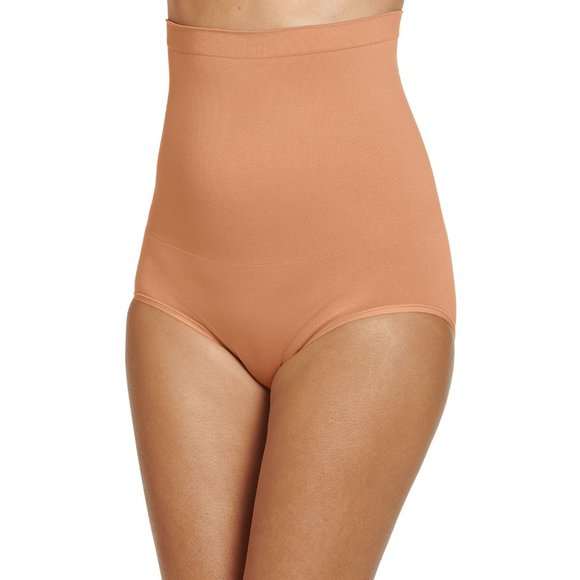 ⤵️🆕Jockey® Essentials Women's Slimming Cool Touch High Waist Brief - Picture 4 of 7